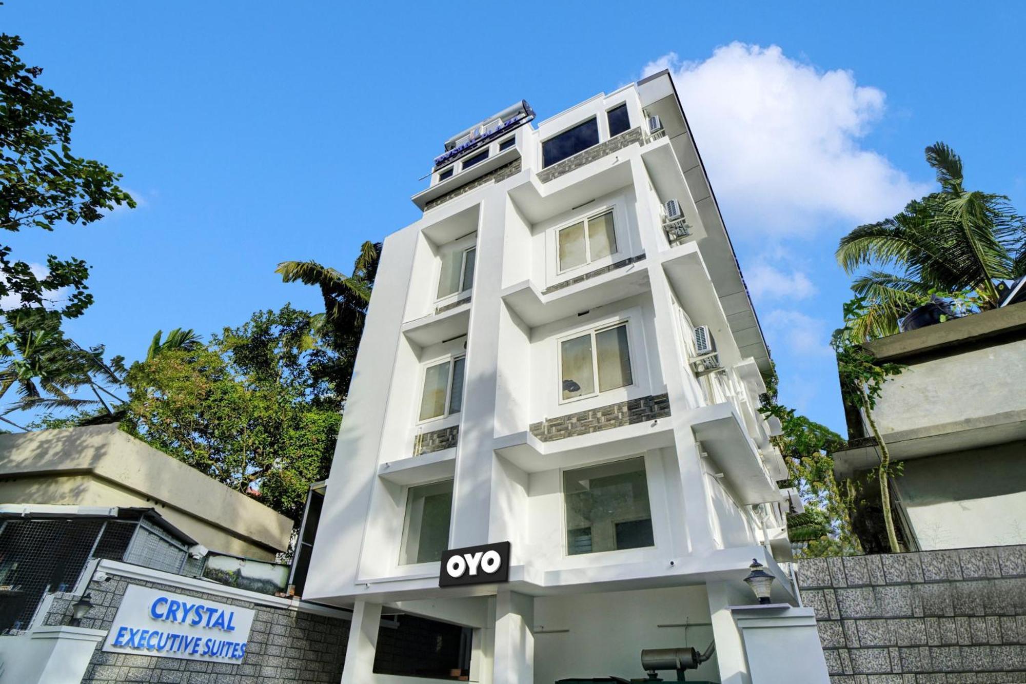 Hotel O Crystal Executive Suites Kochi Kültér fotó