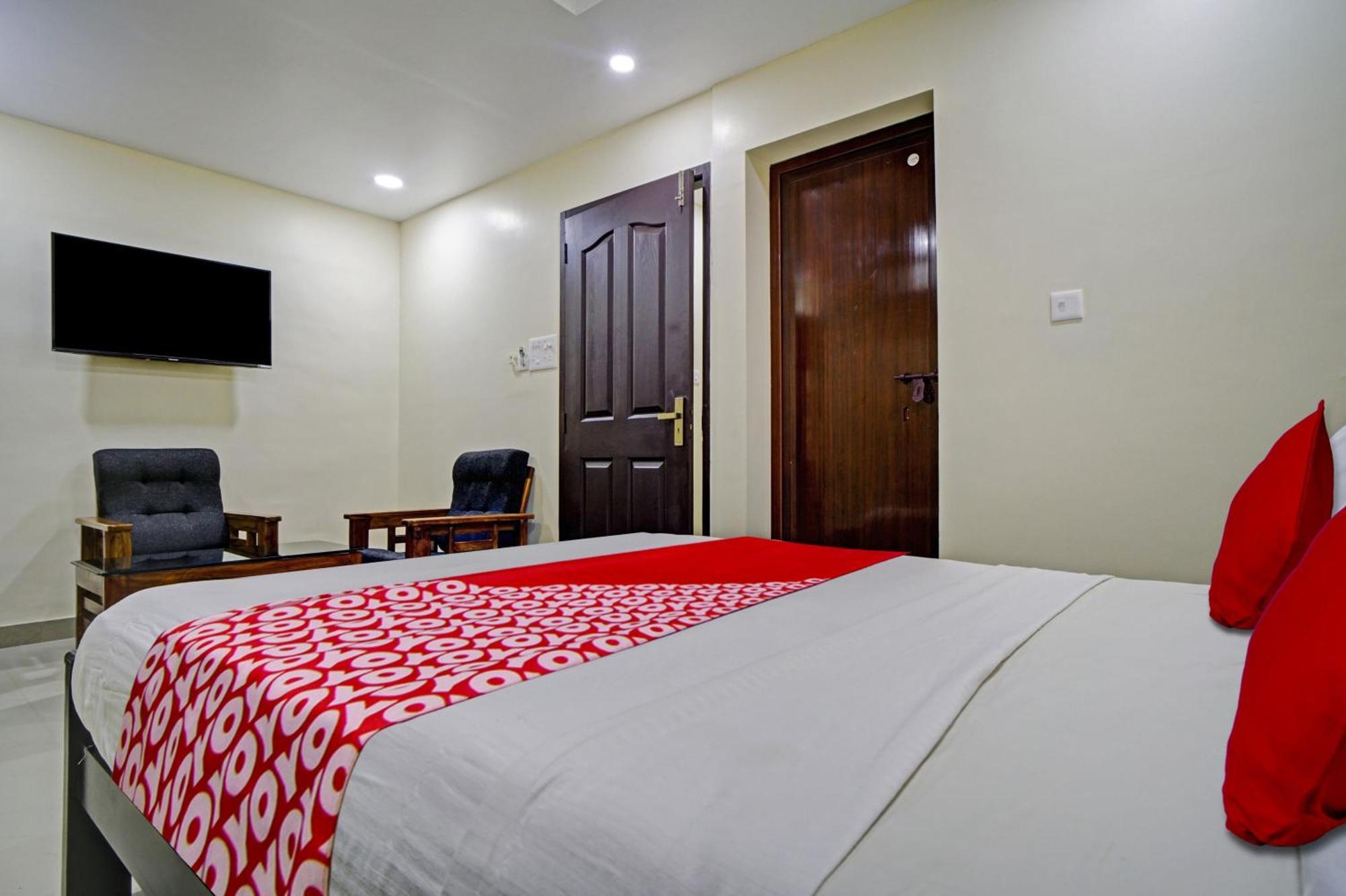 Hotel O Crystal Executive Suites Kochi Kültér fotó
