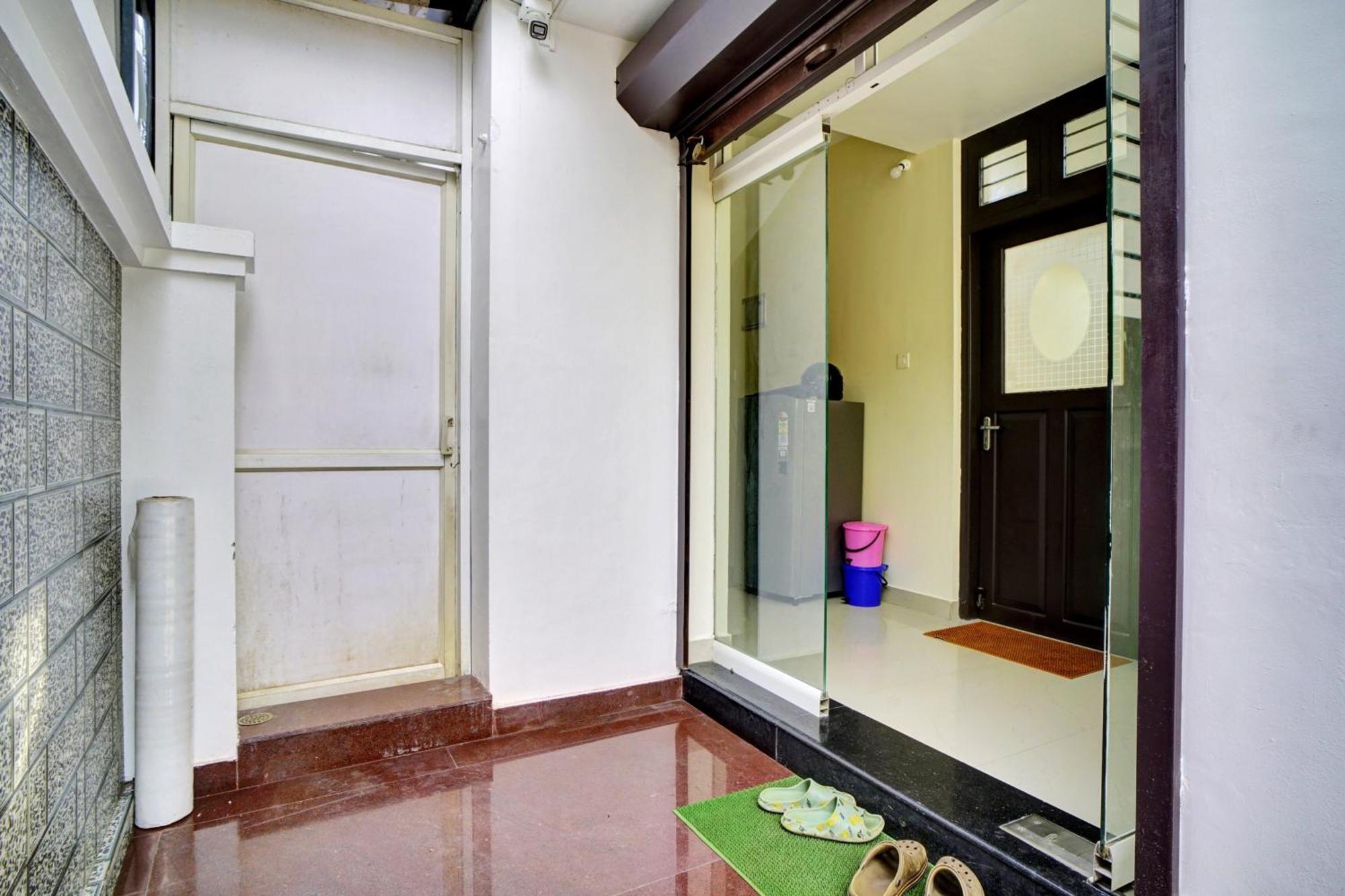 Hotel O Crystal Executive Suites Kochi Kültér fotó